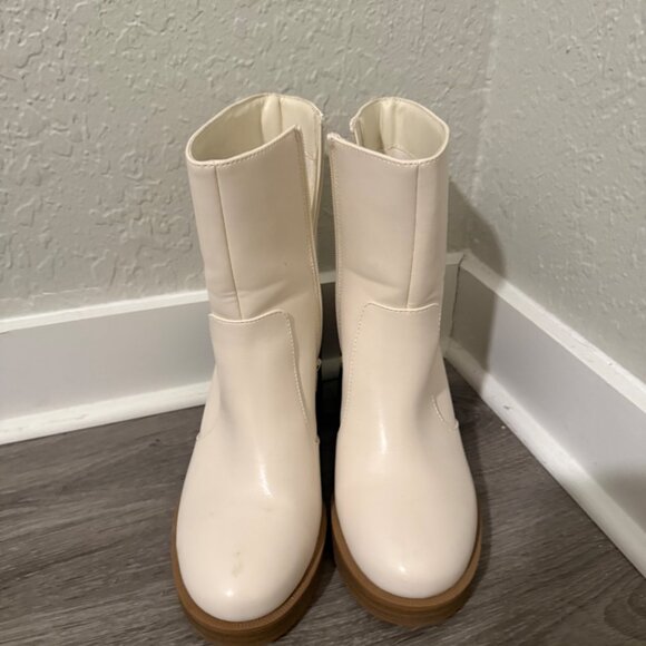 Target Jenna Platform Boots - Universal Thread Off-White - Picture 3 of 6